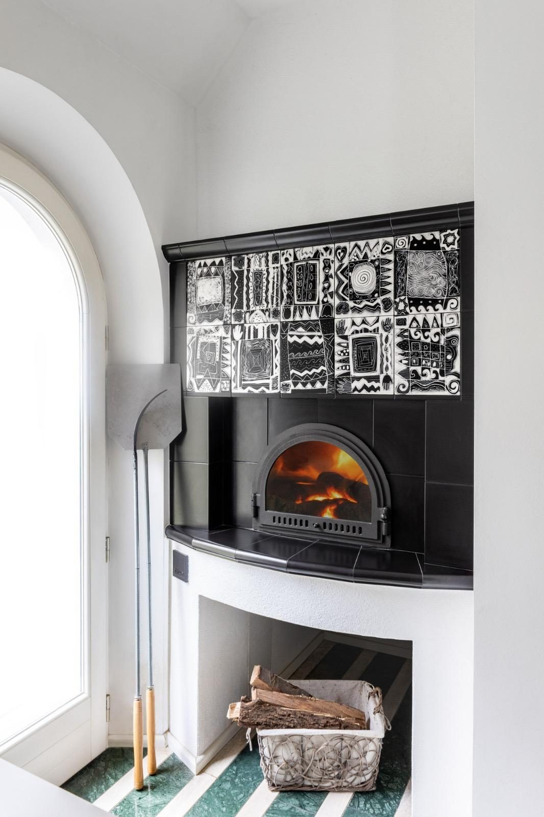 Forno a legna integrato nella cucina