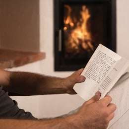 25 anni... di benessere in casa grazie al calore radiante 25 anni... di benessere in casa grazie al calore radiante