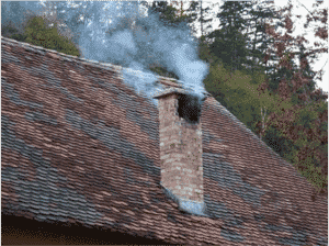 Stufa a legna: riscaldarsi con energia rinnovabile, riducendo le emissioni di Co2 Stufa a legna: riscaldarsi con energia rinnovabile, riducendo le emissioni di Co2