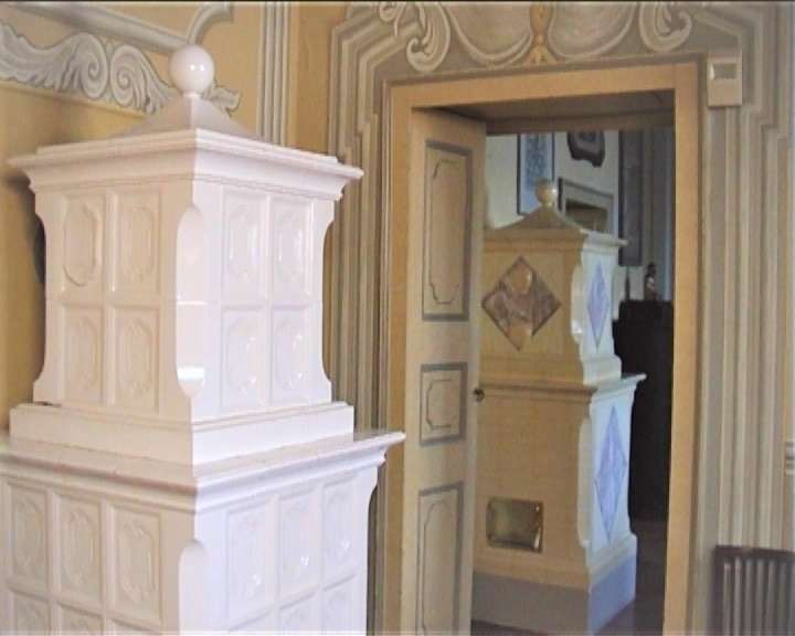 STUFE IN MAIOLICA TRADIZIONALI