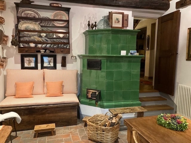STUFE IN MAIOLICA TRADIZIONALI